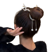 Load image into Gallery viewer, Christmas Antler Hair Clip Hair Buckle With Tassel Bead Hair Accessories