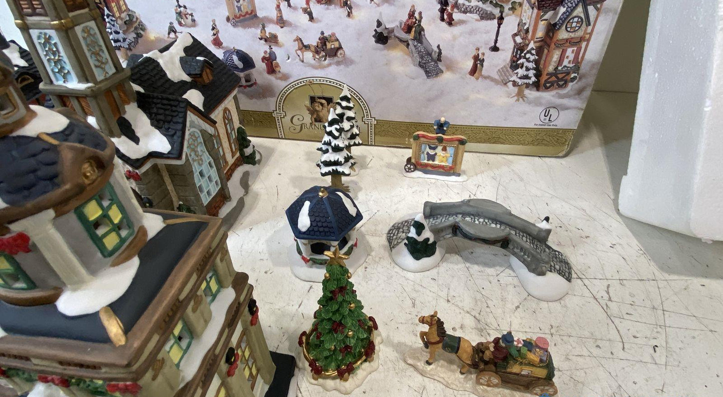Grandeur Noel Collectible 41-piece Victorian Winter Village Set (Powers on) IOB