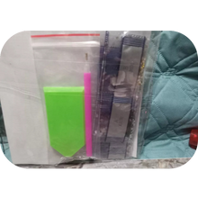 Load image into Gallery viewer, 5D Diamond Painting Kit Baby Elephant Mosaic Art, Full Drill for Beginners 7"x7"