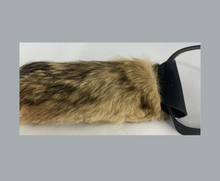 Load image into Gallery viewer, 32" Belt With Handmade 16" Sheath Covered with Fox Fur For Weapon