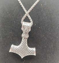 Load image into Gallery viewer, Viking Necklace Thor Hammer Celtic Pendant Nordic Amulet Silvertone 22" Chain C c