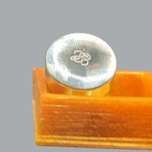 Load image into Gallery viewer, Estée Lauder Revitalizing Supreme+ Youth Power Cream Travel Size 1oz