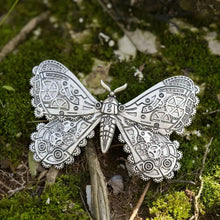 Load image into Gallery viewer, Butterfly Hair Barrette Detailed Mechanical Gears & a Beautiful Butterfly Shape