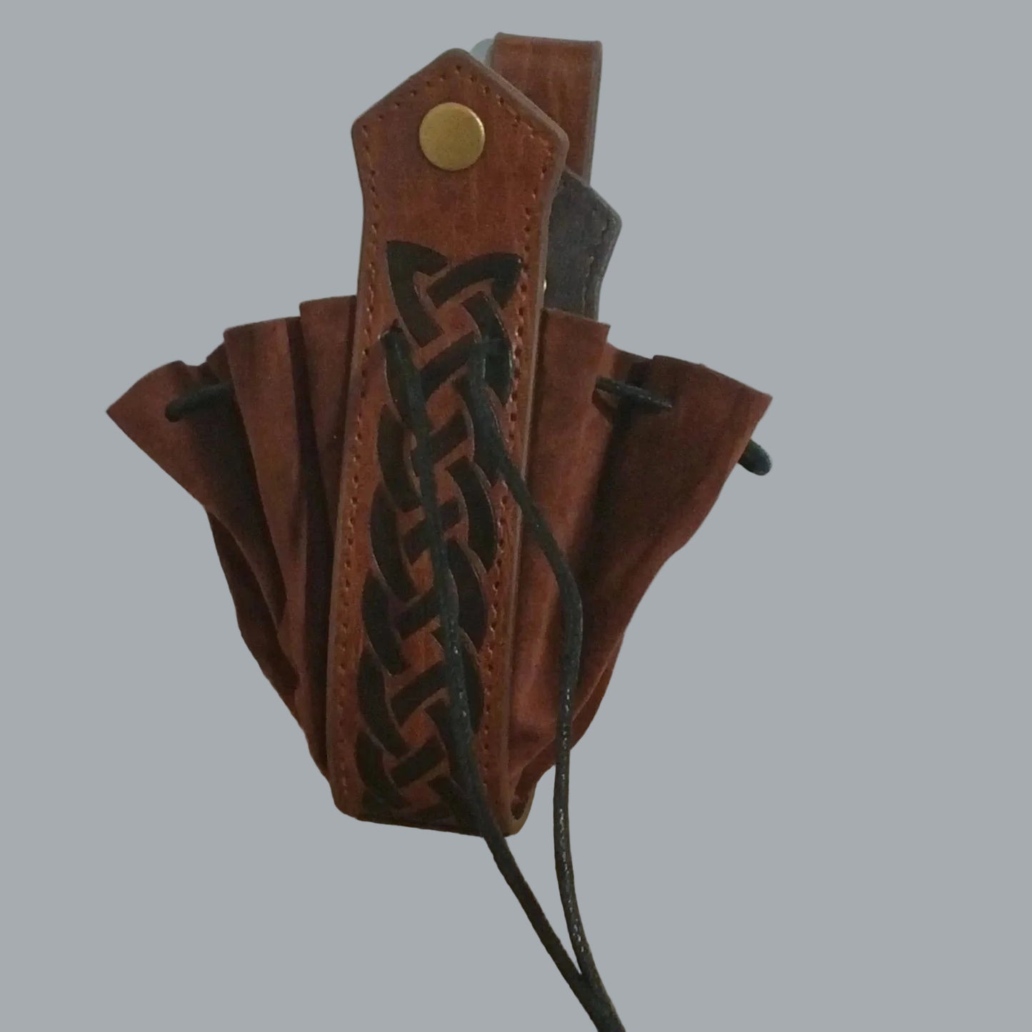 5pc Brown Faux Leather LARP Set Belt Pouch Scabbard + 2 Bracers NWT