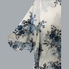 Load image into Gallery viewer, Belongsci Blue Floral Print White Blouse Size M