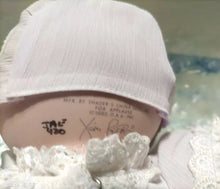 Load image into Gallery viewer, Vintage 1985 Porcelain Cabbage Patch Kids Doll Jenifer Alice Iob