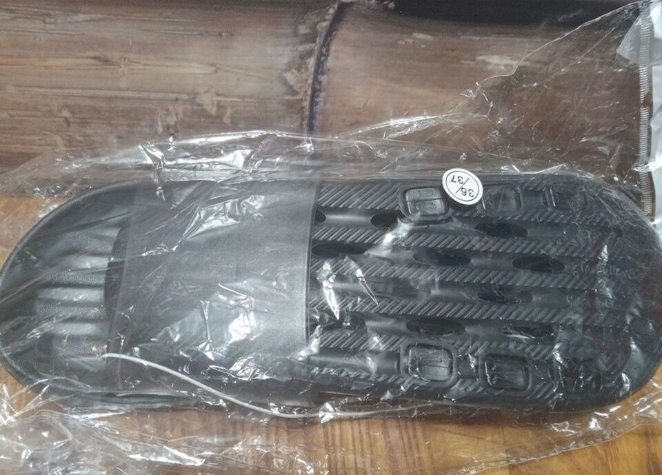 Rubber Slide On Sandals Flexible Double Strap Slippers Waterproof 8 M US, Black