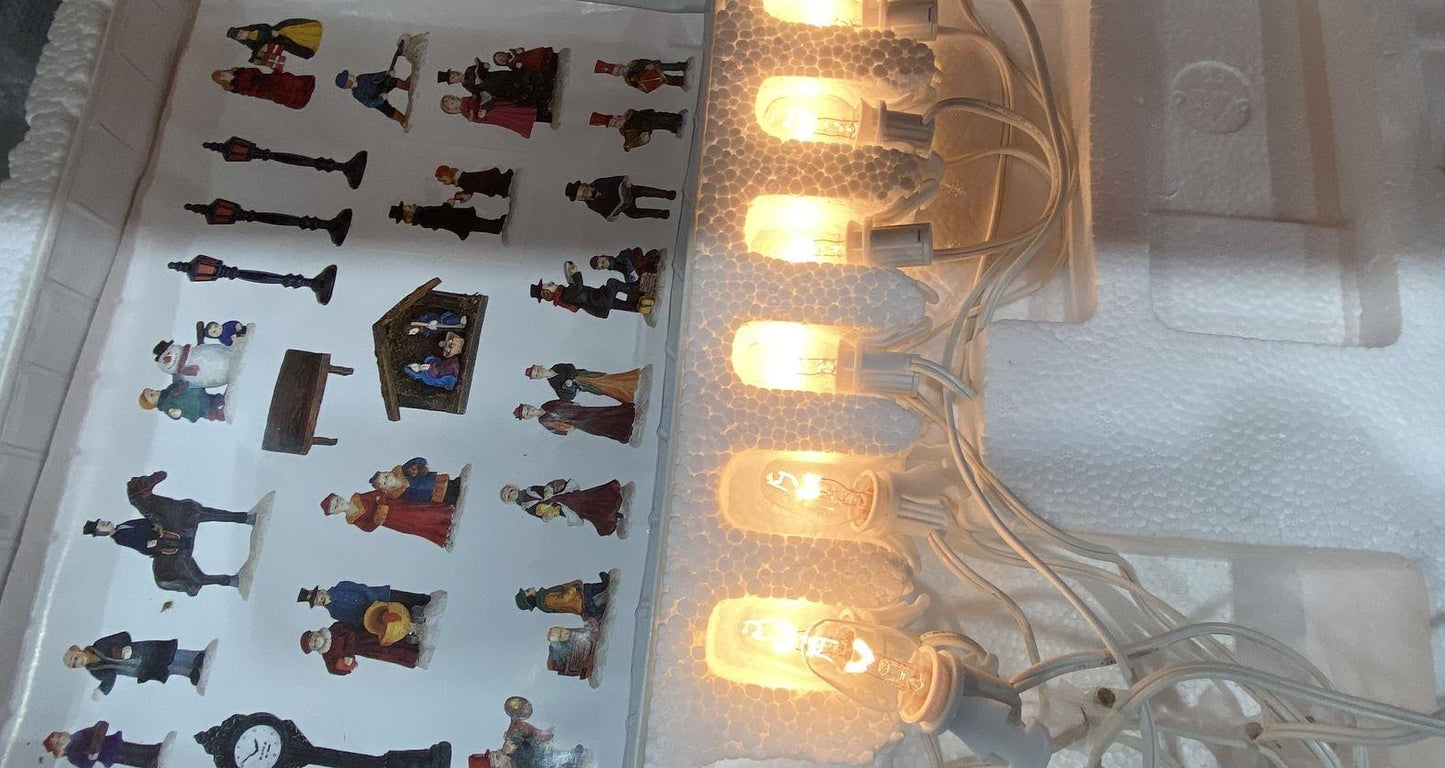 Grandeur Noel Collectible 41-piece Victorian Winter Village Set (Powers on) IOB