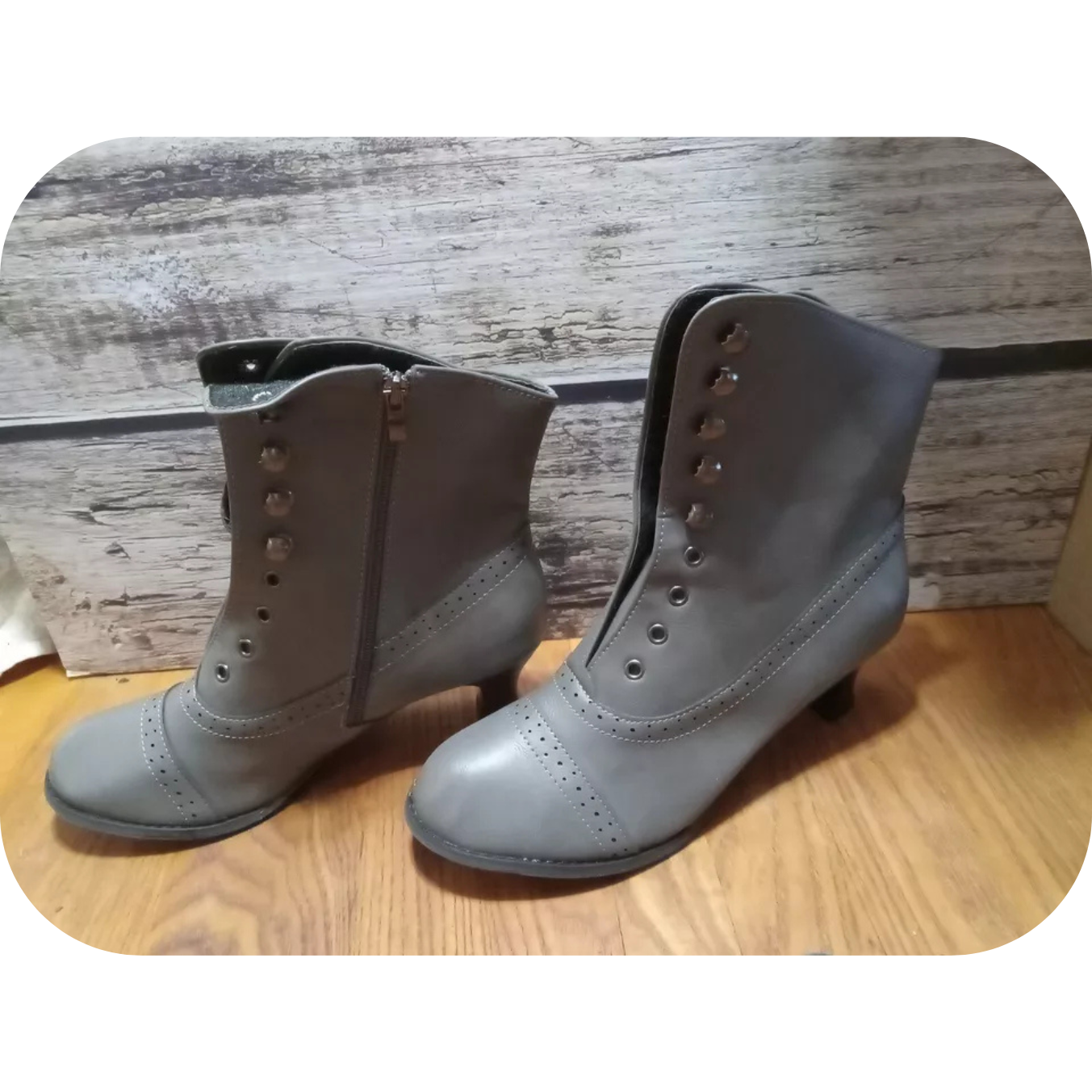 Victorian Gray High Heel Pointed Toe Zipper Boots Cross Lace Size 8 (41) Gothic