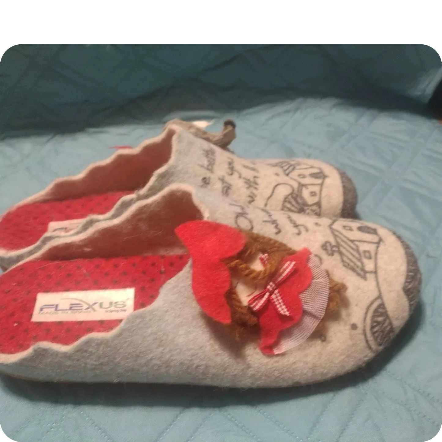 Spring Step Women’s Wool Little Red Riding Hood Fairy Tale Slippers Size 9