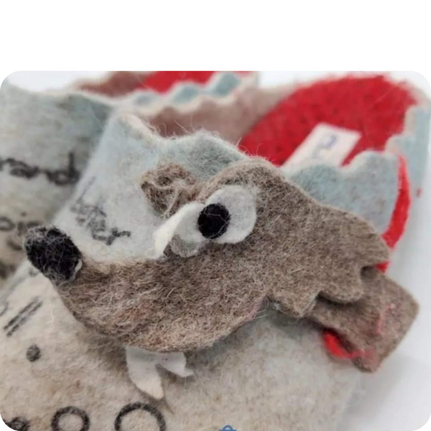 Spring Step Women’s Wool Little Red Riding Hood Fairy Tale Slippers Size 9