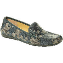 Load image into Gallery viewer, VANELi Albion Blue Kepri Hairy Calf/Navy Nappa 11 W (D) Moccasin
