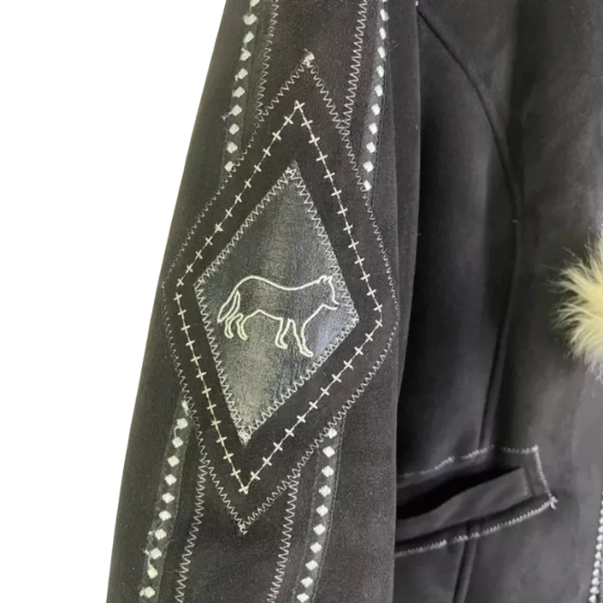 Vintage Women's Ameri Mode Faux Fur Embroidered Wolf Black Polyester Coat Size L