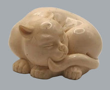 Load image into Gallery viewer, Franklin Mint Netsuke Sleeping Cat Figurine Curio Cabinet Collection 3&quot;x2&quot;x2&quot;
