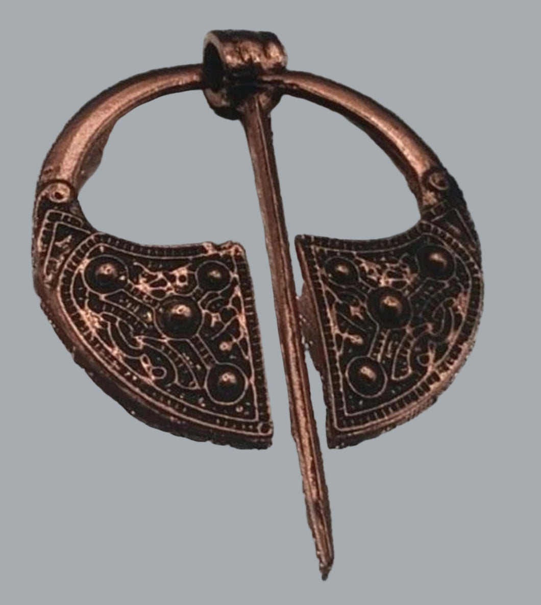 Vintage Viking Brooch Metal Buckle Pin Creative Viking Ornament 1.5