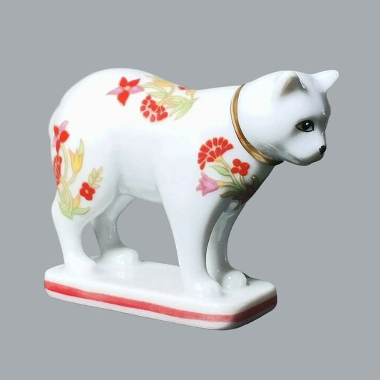 Franklin Mint Curio Cabinet Cat Kakiemon Floral Porcelain Figurine 1986