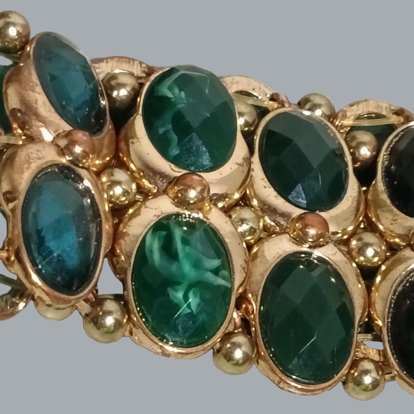 Gold Tone Green Oval Stone Stretch Bracelet 8" x 2" Chunky Statement