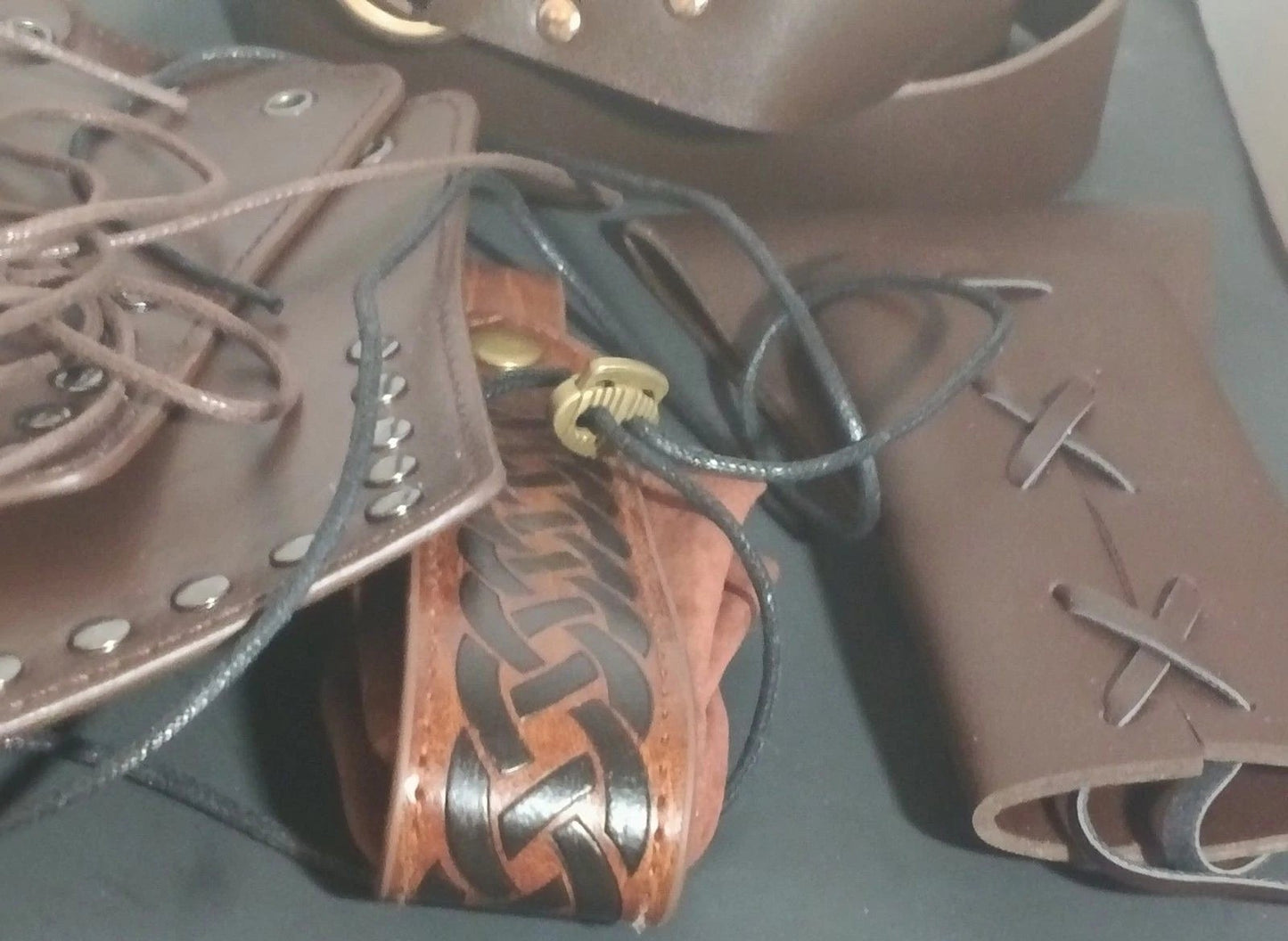 5pc Brown Faux Leather LARP Set Belt Pouch Scabbard + 2 Bracers NWT