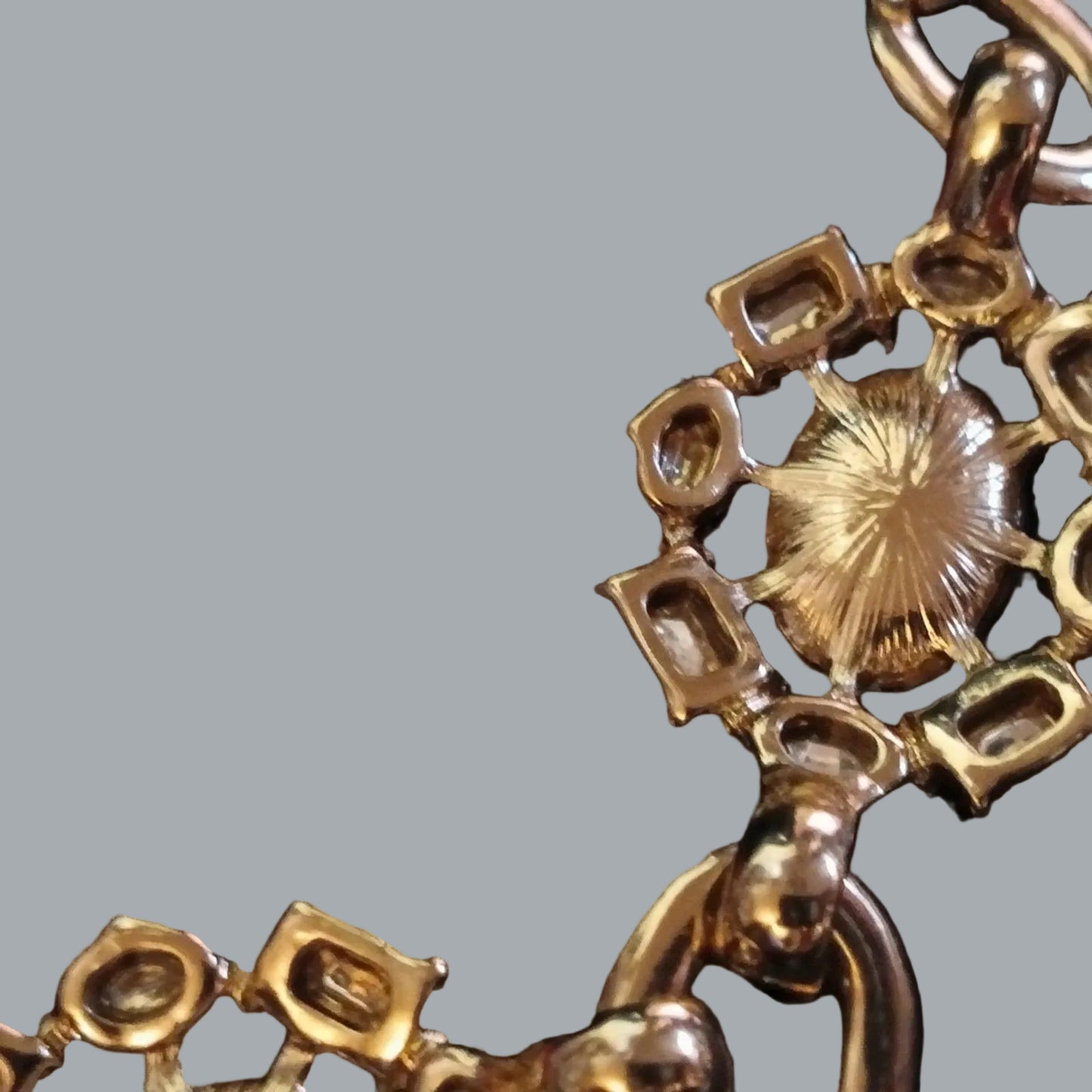 Banana Republic Gold Tone Navy Yellow Crystal Statement Necklace BR