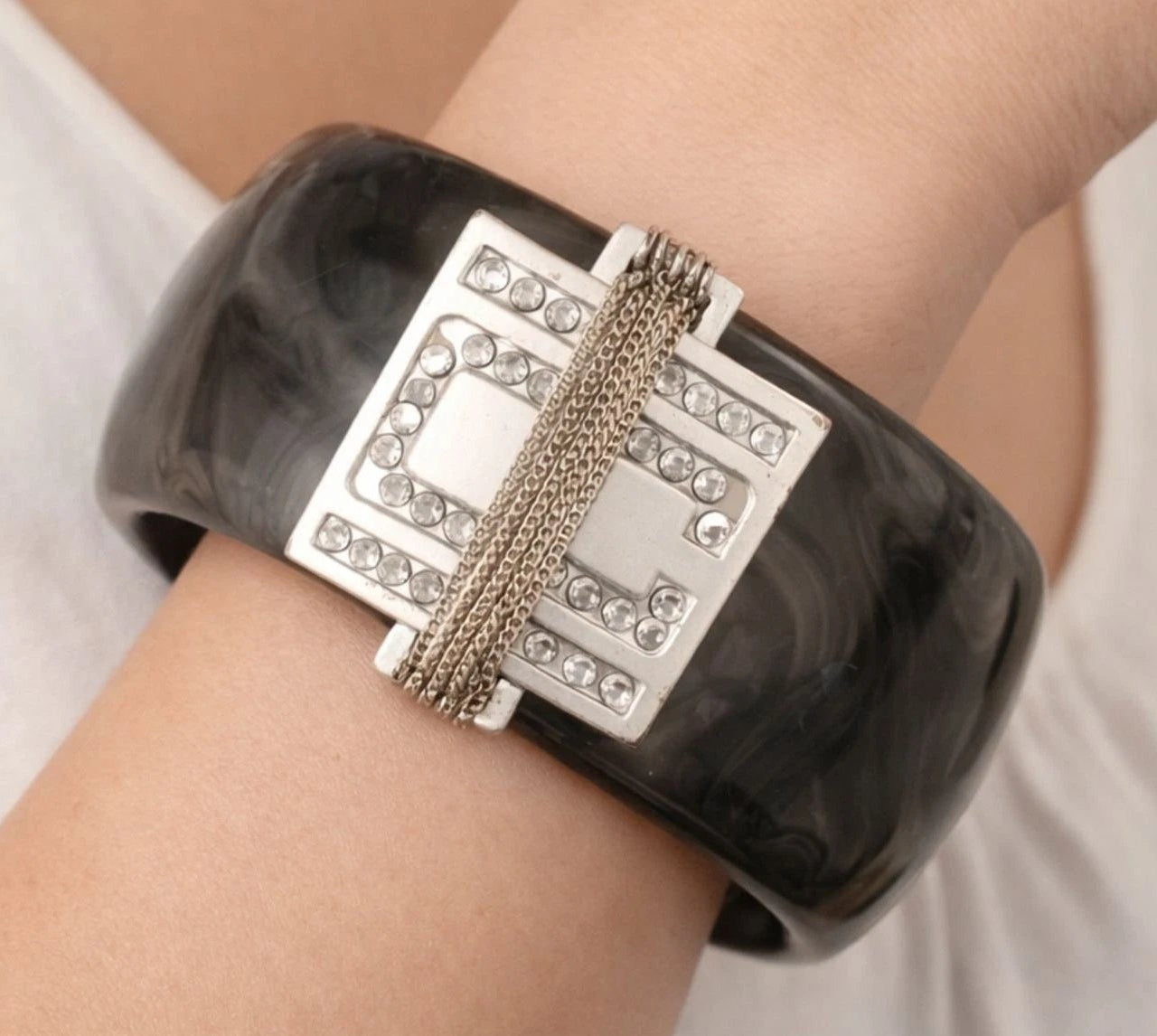 Chunky Gray Marble Lucite Bangle Bracelet Rhinestone Silver Tone Centerpiece