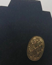 Load image into Gallery viewer, Celtic Shawl Pin 2.5&quot;x1.5&quot; Bronze tone
