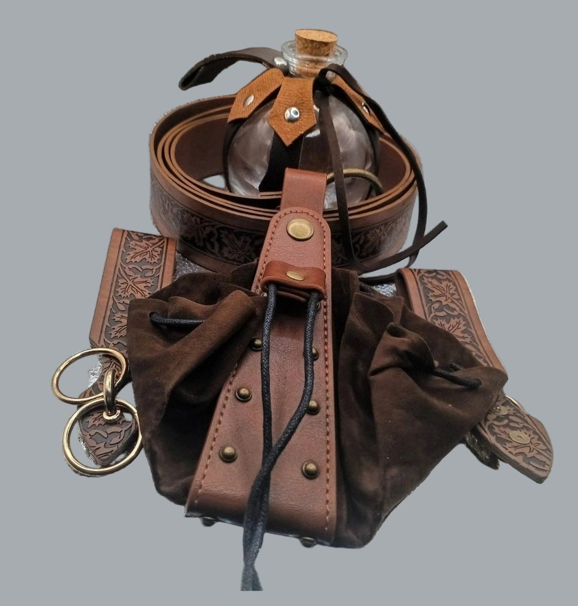 5PC Renaissance Medieval Belt Set w/ Pouch, Bottle, Hikes Faux Leather Cosplay