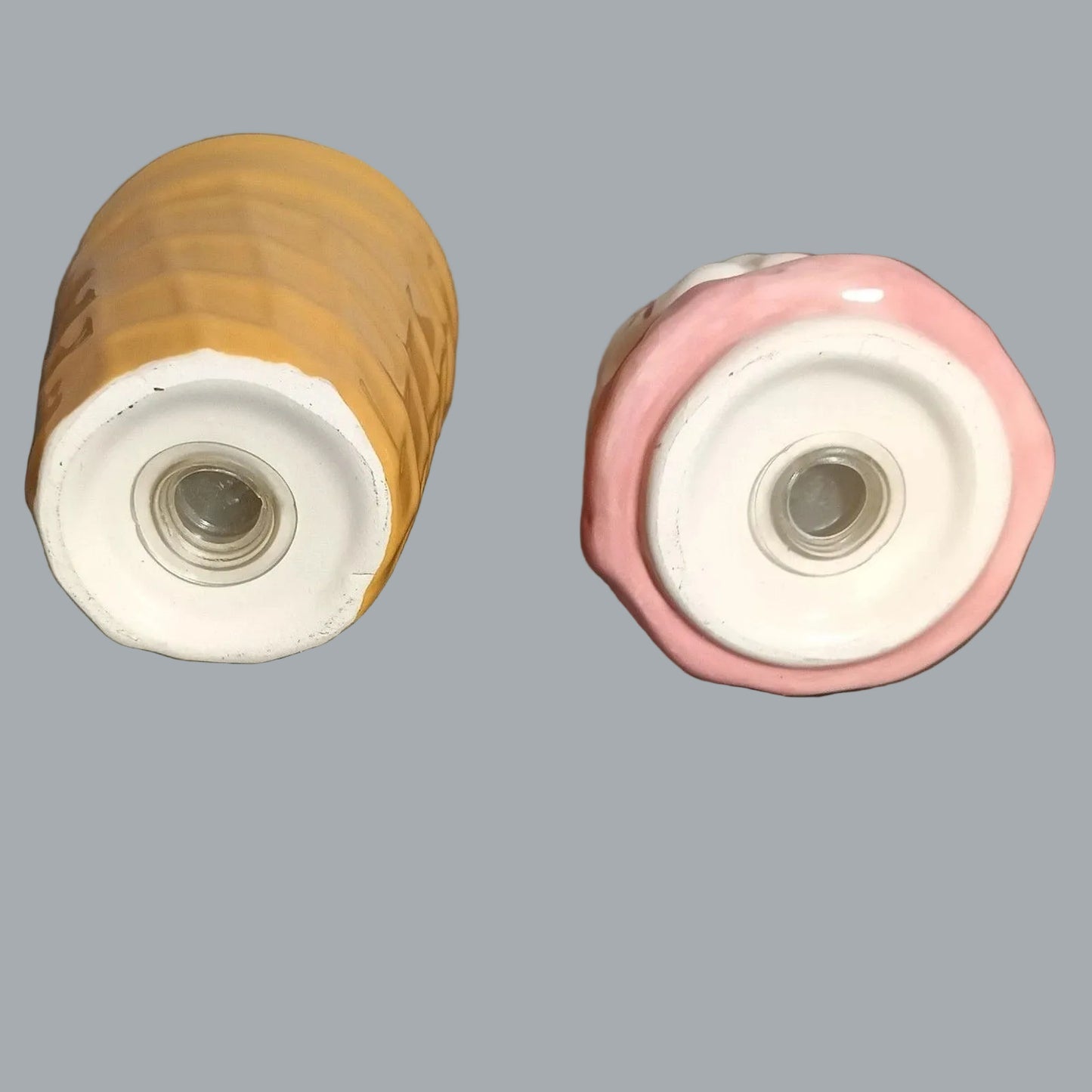 Ice Cream Cone Salt & Pepper Shakers Ceramic BWTC Pink Sprinkle Scoop