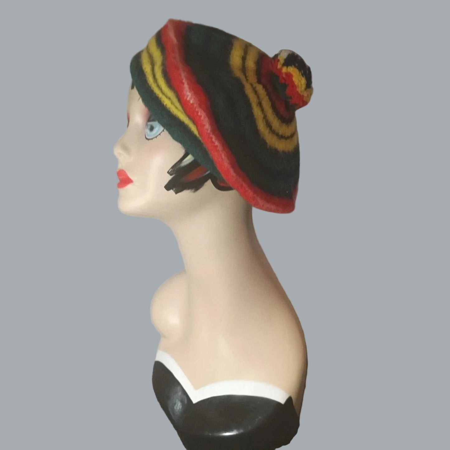 1967 Buchanan Clan Scottish Tam O’Shanter 100% Wool Made in Scotland