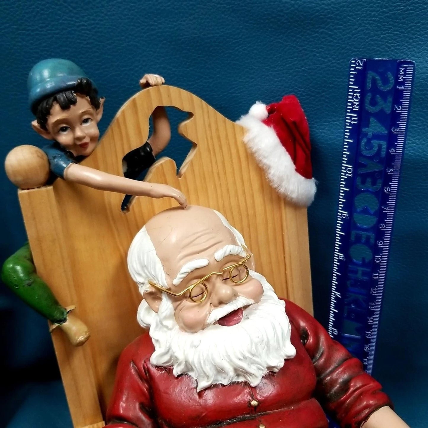 2002 Musical Snoozing Santa Rocking Chair Figurine w/ Elves Christmas Decor