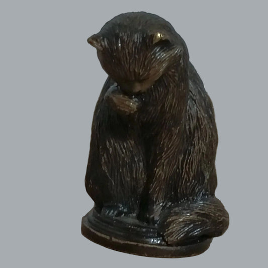 Franklin Mint Curio Cabinet Animalier Cat Figurine 1986 Mini 2.5"