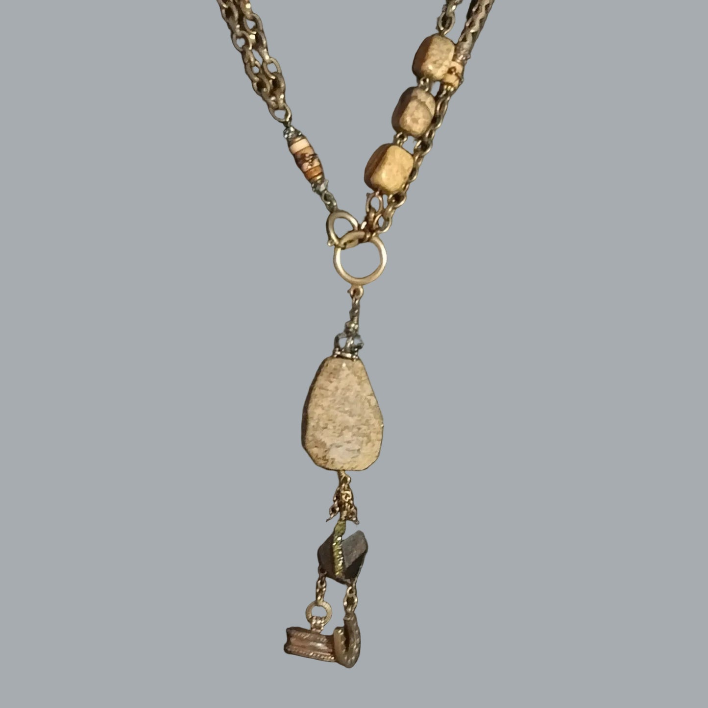 Boho Natural Stone Charm Necklace Antiqued Goldtone Chain 16” Statement