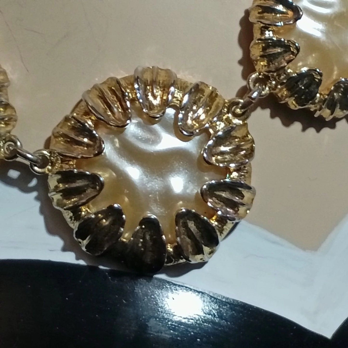 Talbots Gold Tone Champagne Floral Statement Necklace Retro Womens Jewelry