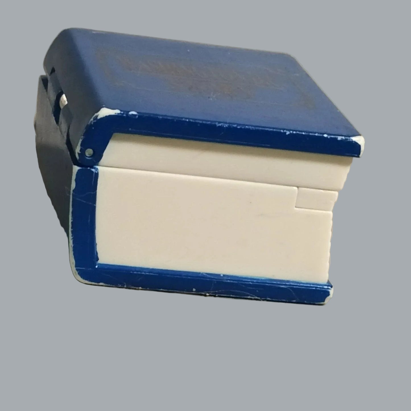 Smithsonian Washington DC Story Pop Up Book Keychain 1995