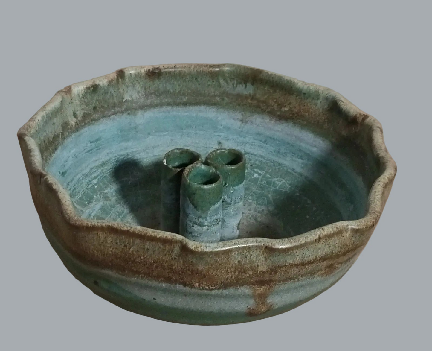 Studio Pottery Ikebana Flower Bowl Vase w/ 3 Tube Frog Green Blue Glaze