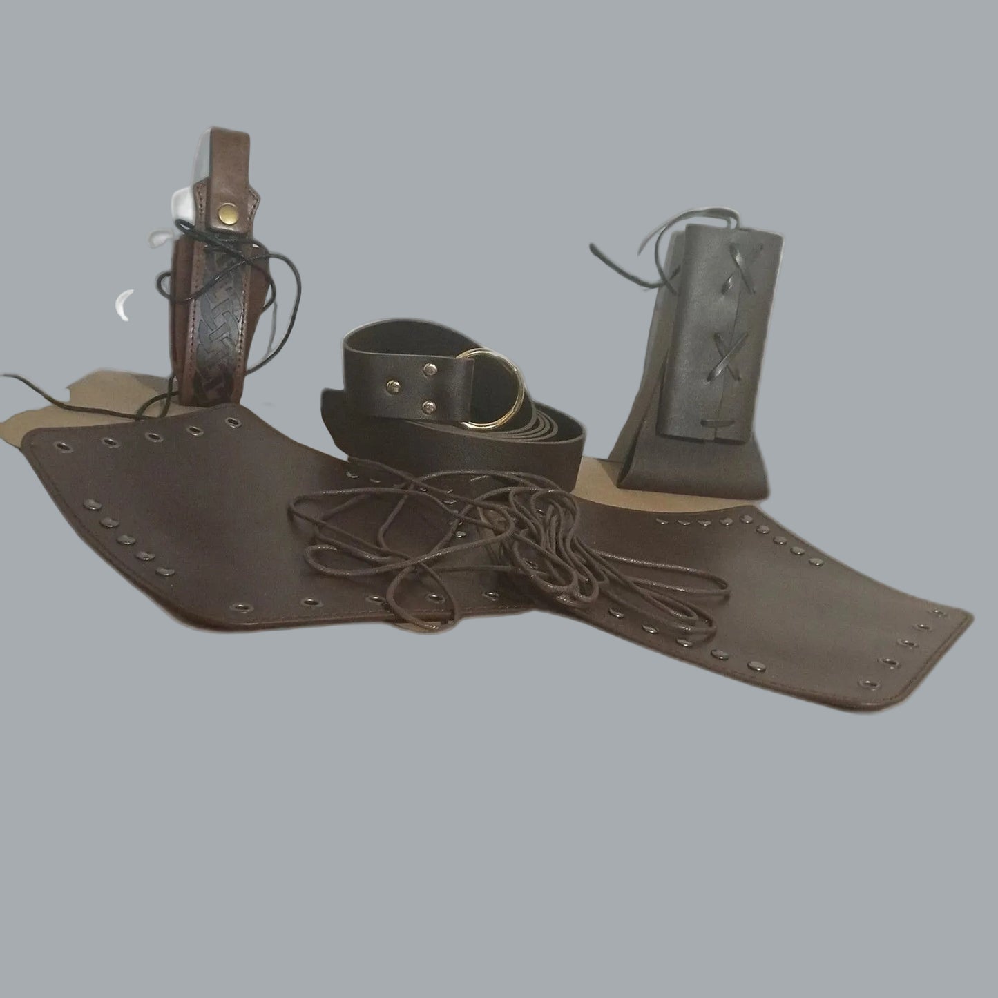 5pc Brown Faux Leather LARP Set Belt Pouch Scabbard + 2 Bracers NWT