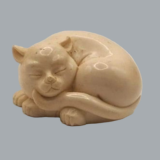 Franklin Mint Netsuke Sleeping Cat Figurine Curio Cabinet Collection 3"x2"x2"