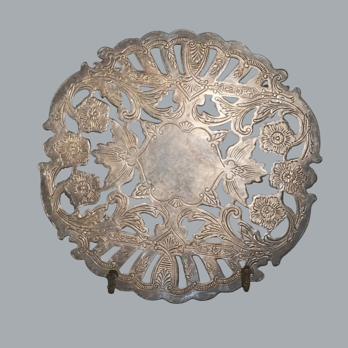 Wallace Silverplate 6.5" Trivet Hot Plate Ornate Pierced Floral Made USA