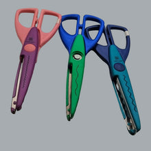 Load image into Gallery viewer, 3-Pack Decorative Paper Edging Scissors for Crafts
