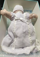 Load image into Gallery viewer, Vintage 1985 Porcelain Cabbage Patch Kids Doll Jenifer Alice Iob
