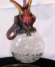 Load image into Gallery viewer, Dragon Pensive Percher 2018 Holiday Collectible Ornament QS293582
