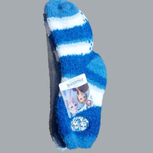 Load image into Gallery viewer, FROZEN TOGETHER FOREVER CHILDRENS 3 PAIRS FUZZY SOCKS (6/8, Indigo)
