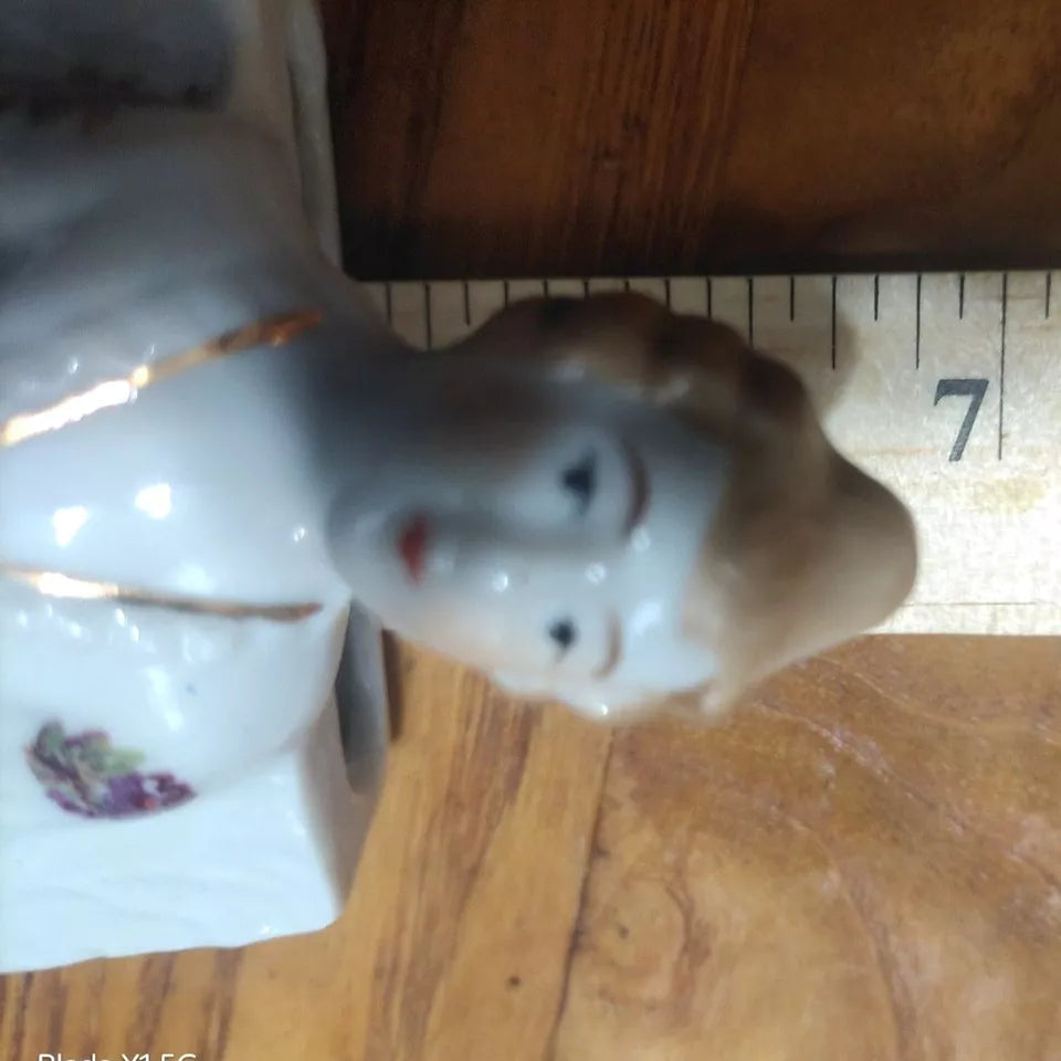 Pair of Vintage Colonial Woman Porcelain Lady Planters Wall Pocket Made in Japan